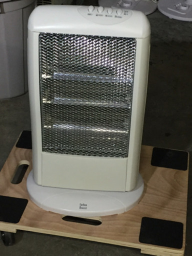 美品 足もとあったか カーボンヒーター 首振り