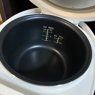 炊飯器の画像