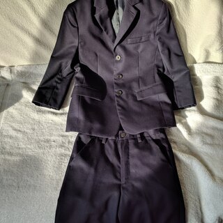 男児用スーツ上下・サイズ120＆パンツ・サイズ130