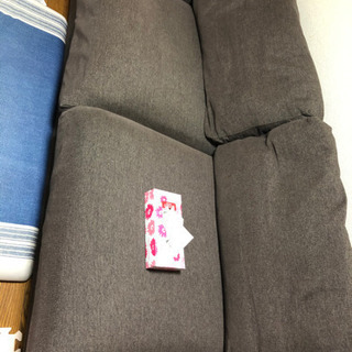 オットマン付ソファー