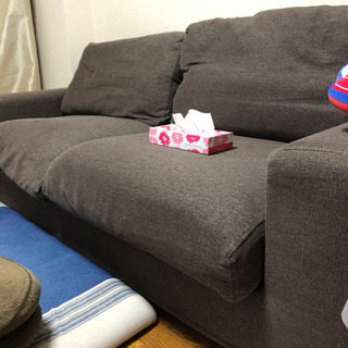 オットマン付ソファーの画像