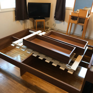 組み立てダブルベッド