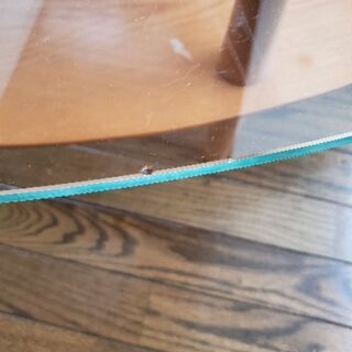 ガラス楕円テーブル の画像