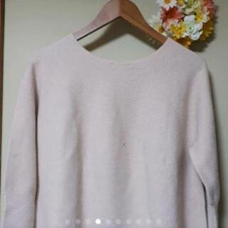 急募🔊クリーム色 丸襟 無地 アクリル50% 毛50% フリーサイズの画像