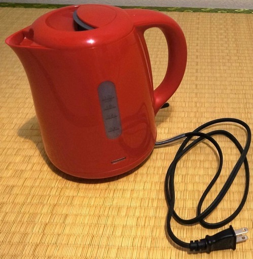 美品！電気ケトル、ポットです。