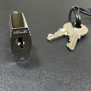 ありがとうございました！エルメス　カデナ　121号　鍵2本の画像