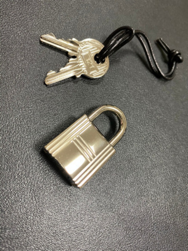 ありがとうございました！エルメス　カデナ　121号　鍵2本