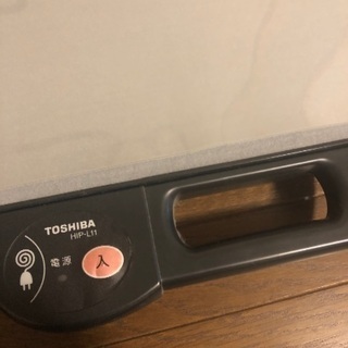ズボンプレッサToshibaの画像