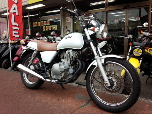 NO.3157　ボルティー　４サイクル単気筒２５０ｃｃエンジン　ホワイト　☆彡