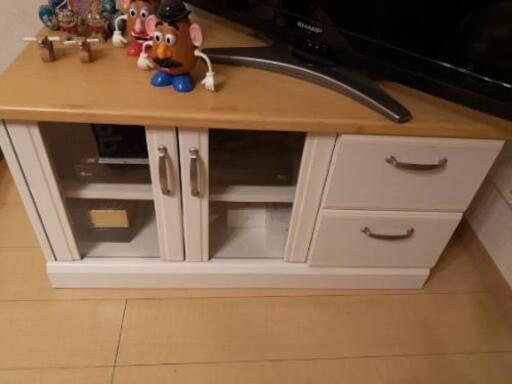 IKEA テレビボード