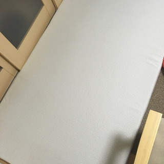 マットレス　厚さ4㎝　セミダブル