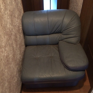 3人.4人.5人掛け可能な5個セットのソファ　3個、4個のみ譲る...