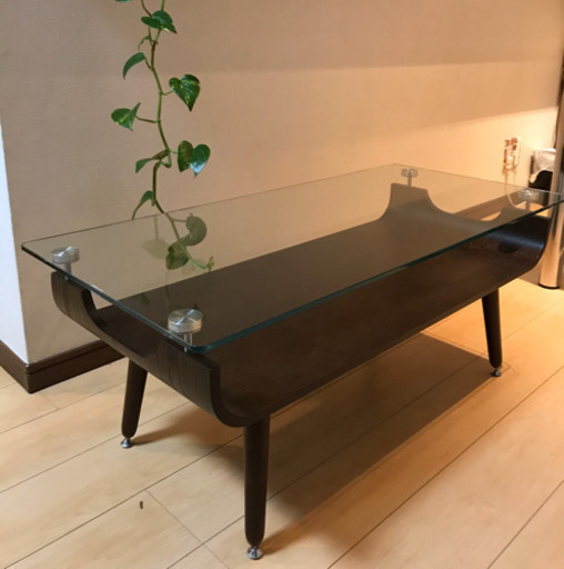 「SOLD」【美品】ガラステーブル