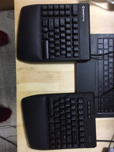 キネシス フリースタイル エッジrgb 赤軸