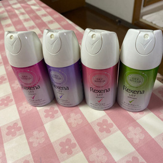レセナ　制汗剤4本　45g
