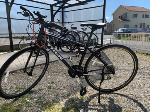 値下げしました。トレックfx1  空気入れ付き