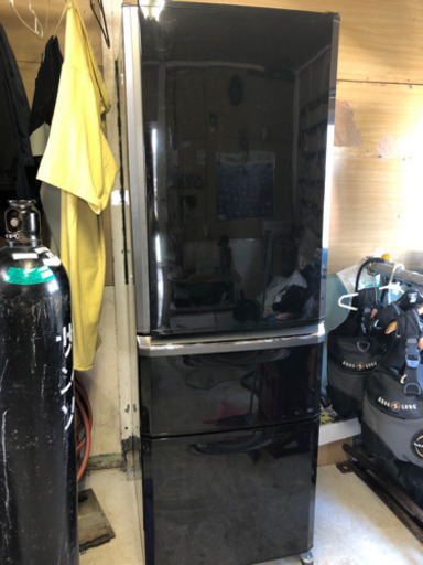 3ドアー冷蔵庫値下げします