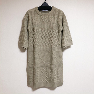 美品titivateアラン模様ニットワンピースの画像