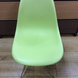 サイドシェルチェア Herman Miller. ライム vitra 酸化、キズ汚れあり
