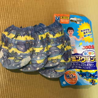 受渡完了スイミングパンツ　M 男の子用　4枚　開封済み