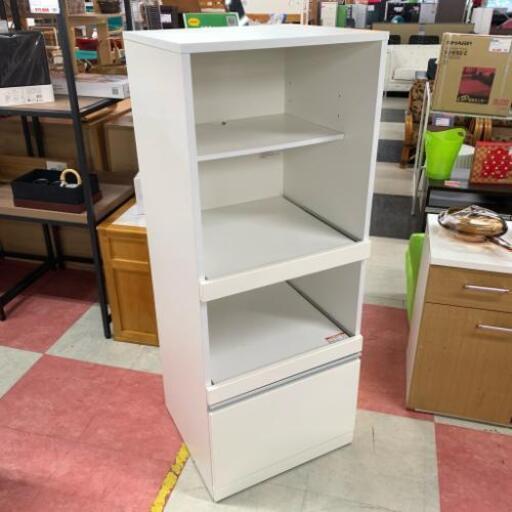 中古 店舗近郊送料格安 幅60cm ミドルタイプ 2枚扉キッチンボード 食器棚 ホワイト WH 一人暮らしや二人暮らしのキッチン収納として 幅59cm×奥54cm×高148cm