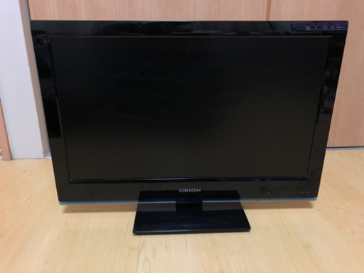 22型　液晶テレビ。