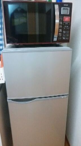 生活家電一式（洗濯機、冷蔵庫、電子レンジ、テレビ）