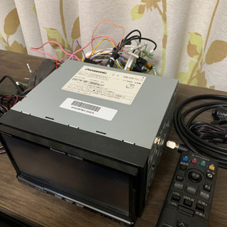 パナソニック ストラーダ CN-HE01D カーナビ 7インチ