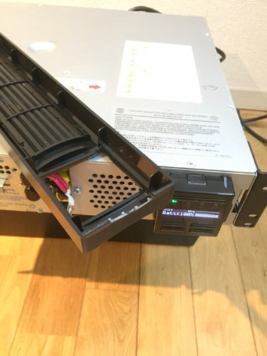 サーバーラック用無停電電源装置