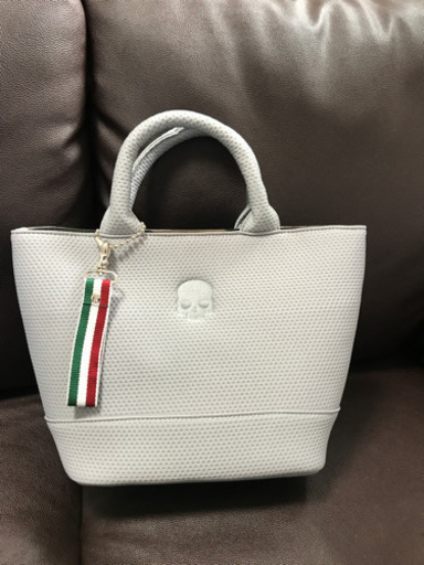 ハイドロゲンのトートバッグ