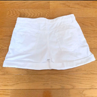 ユニクロ　ボーイフレンドフィットデニム　ショートパンツの画像