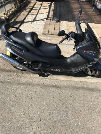 無料配送　マジェスティ125 fi コマジェ　スクーター