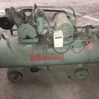 日立　大型コンプレッサー　3.7kw