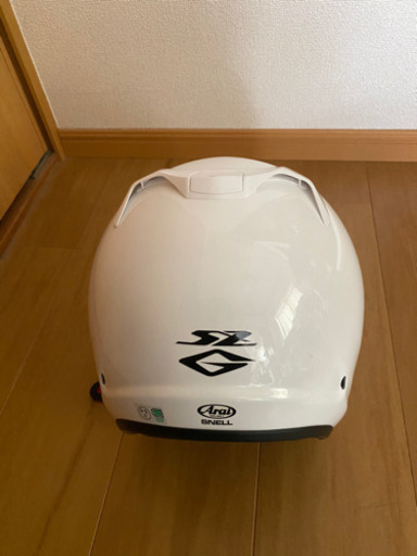 ヘルメット　　Arai