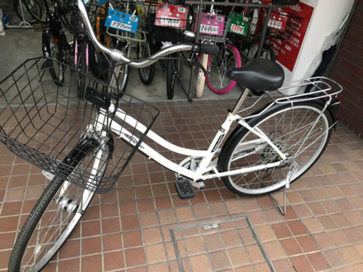 26インチ　6段変速　ledオートライト付き　ホワイト