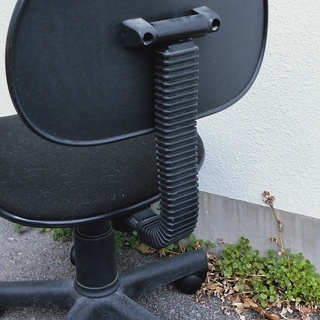 椅子　イス　回転　事務　シンプルの画像