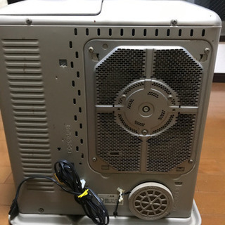石油ファンヒーター　　三菱製の画像