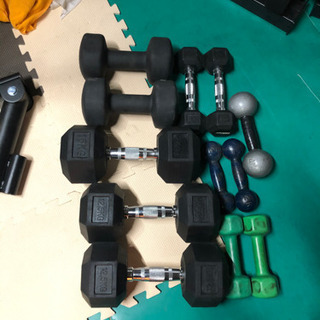 固定ダンベルセット　15kg10kg〜アジャスタブルダンベル5〜40