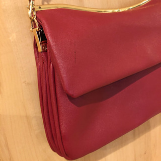 ショルダーバッグの画像