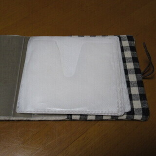 【手作り】ポータブルCDケース 2個セットの画像
