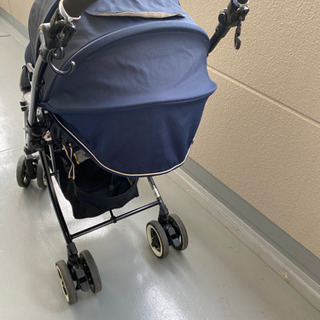 Combi 4キャスベビーカー