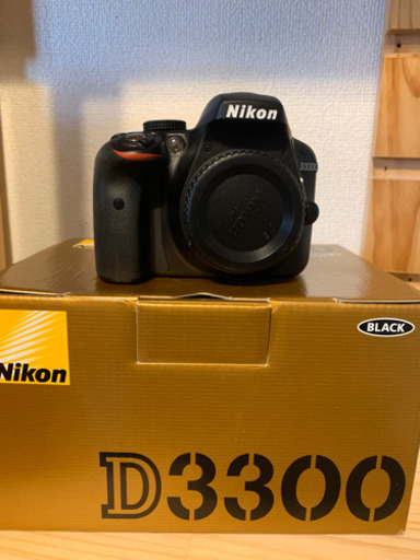 Nikon D3300 本体のみ　付属品•新品バッテリー付き　値下げ