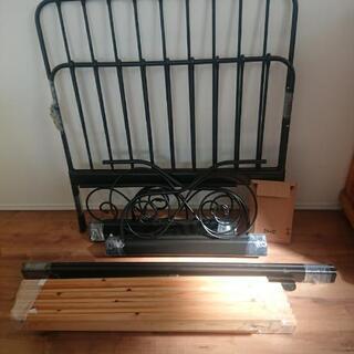 IKEA MINNEN 伸長式ベッドの画像