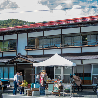 信州塩尻宿場町古旅館のシェアハウス【宿場noie坂勘】超ダイバーシティなリビングであなたらしい「暮らし」と「生業」を。二拠点居住可能！ - 塩尻市