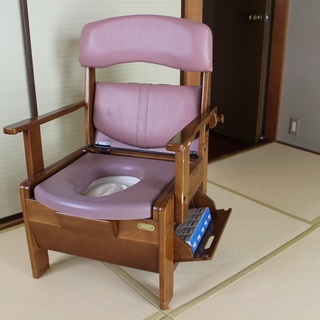 介護用品（ポータブルトイレ）