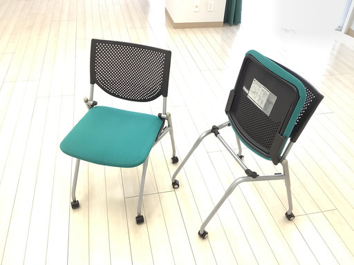 オカムラ okamura プロスタックシリーズ ネスティングチェア グリーン 12脚