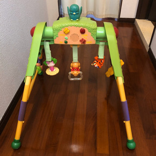 ベビージムとオムツペール無料です。