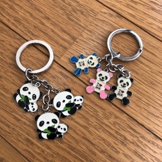 韓国(KOREA)　香港(HONGKONG) 現地キーホルダー^^（11個）￥3,300円　※価格交渉可の画像