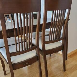 【三軒茶屋】ダイニングテーブルの画像