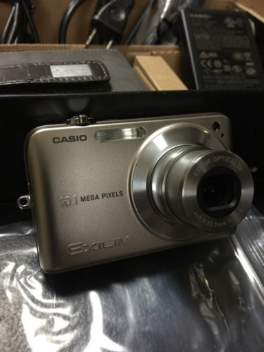 カシオ 液晶デジタルカメラEXILIM EX–Z1050